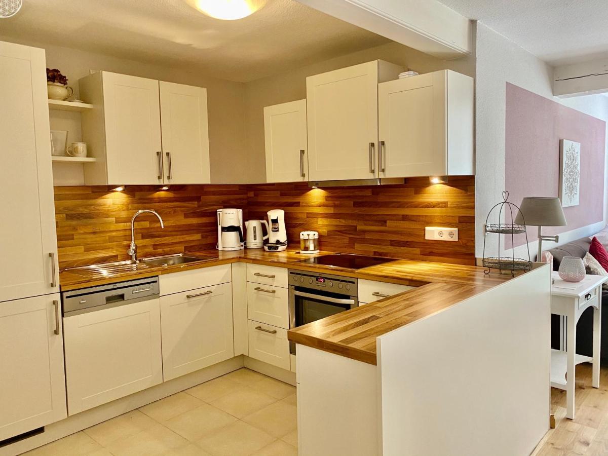 Gesundheitshof Denker Apartamento Reußenköge Exterior foto